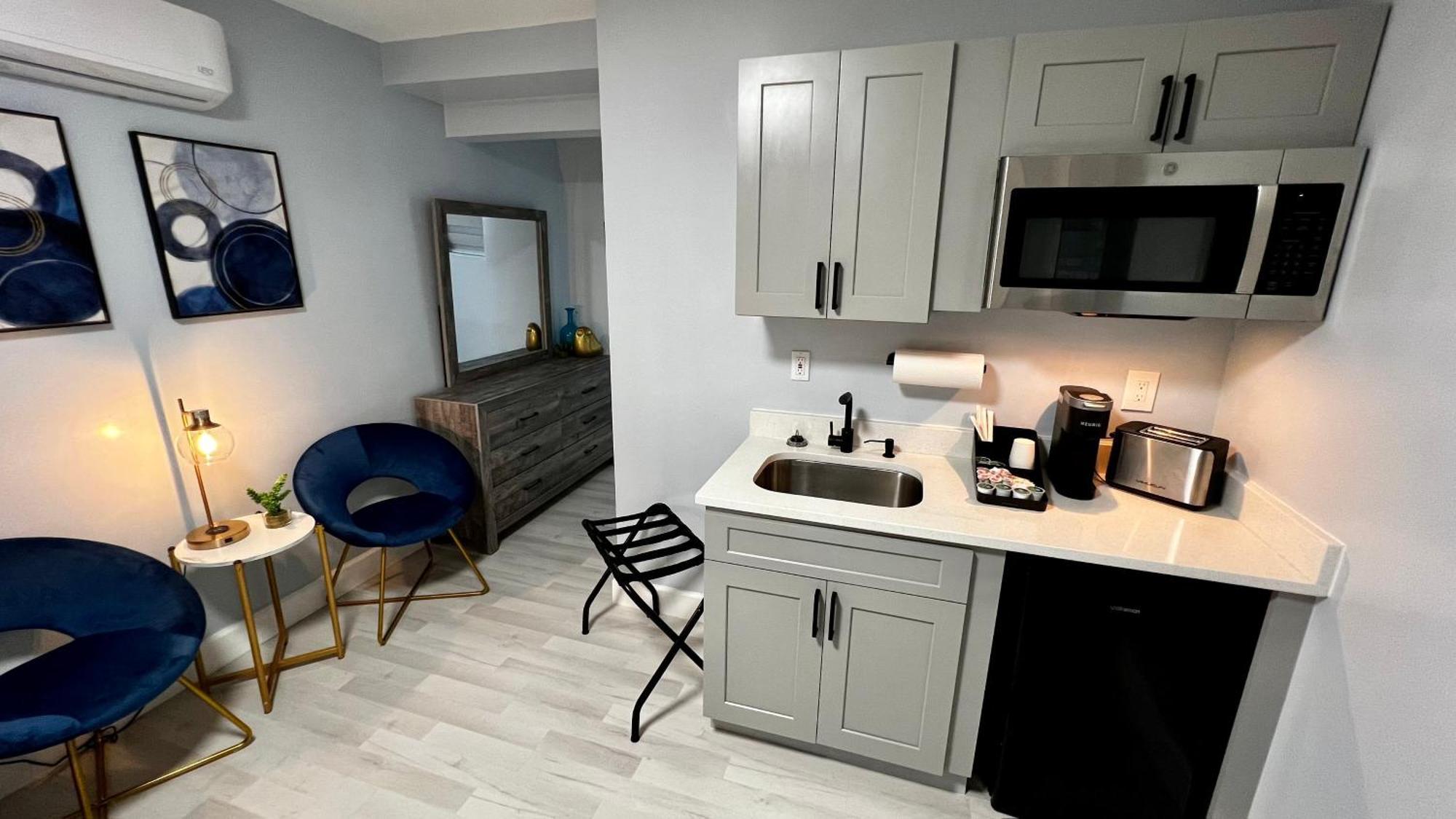 Oceano Suites Daytona Beach Room photo