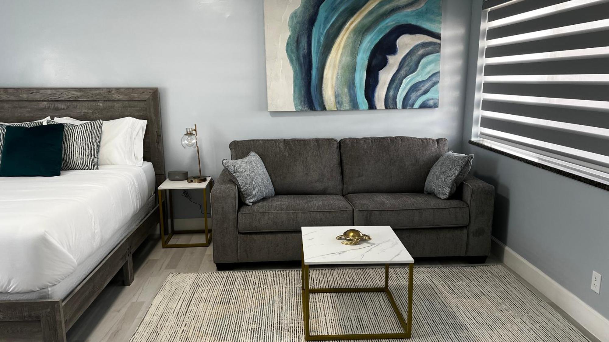 Oceano Suites Daytona Beach Room photo